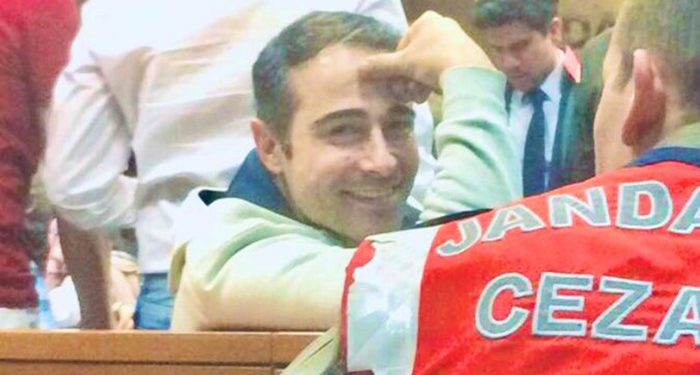 Atilla Taş’ın cemaatle bağına delil bulamayan savcı, bu kez ‘hakaret’ten 6 yıl ceza istedi