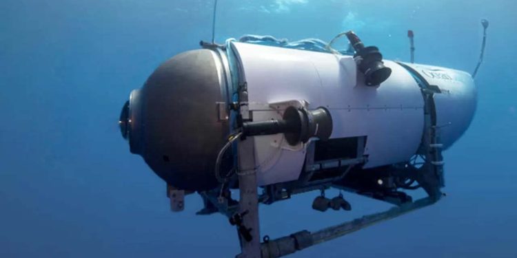 Atlas Okyanusu'nda kaybolan denizaltıyı arama çalışmaları sürüyor: 70 saatlik oksijenleri kalmış olabilir