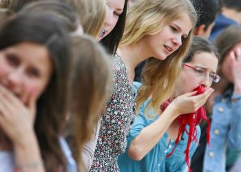 Avrupalı gençler gelecek konusunda karamsar