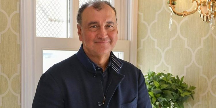 Aziz Yıldırım'ın "Gönlümden geçen aday" dediği Murat Ülker'den adaylık açıklaması!