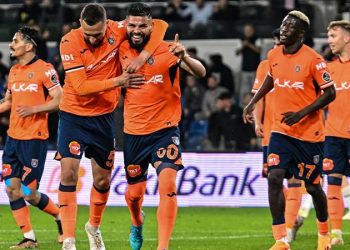 Başakşehir ligi galibiyetle tamamladı