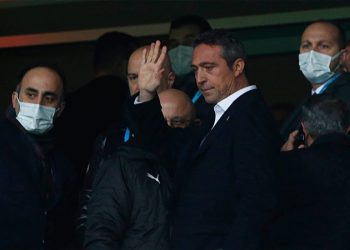 Başkan aday çıkması durumunda bugün de Olağanüstü Genel Kurul’a gitmeye hazır olduğumuzu bir kez daha paylaşıyorum