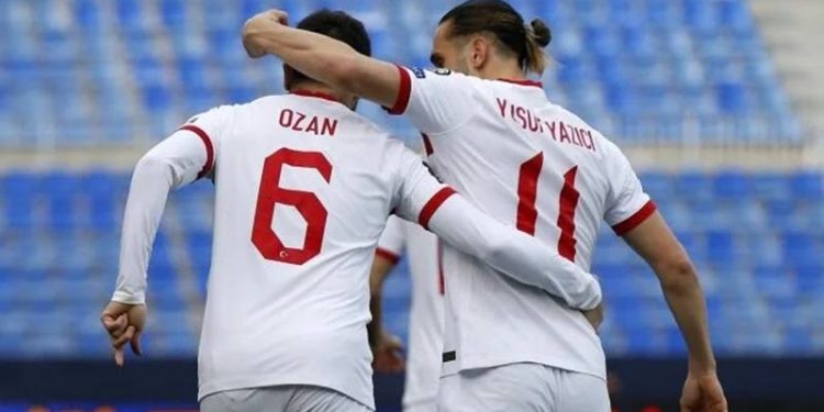 Beşiktaş'ta Ozan Tufan ve Yusuf Yazıcı sesleri