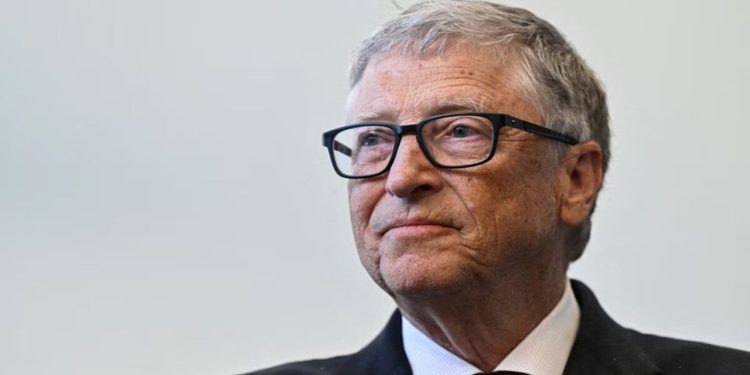 Bill Gates Çin'de 'eski dostu' Şi Cinping ile görüştü