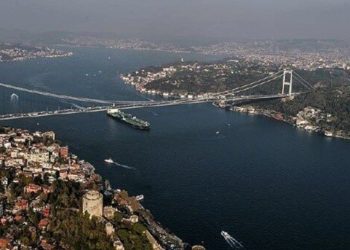 Boğaz geçişlerinde yeni düzenleme: Ücret yükseldi