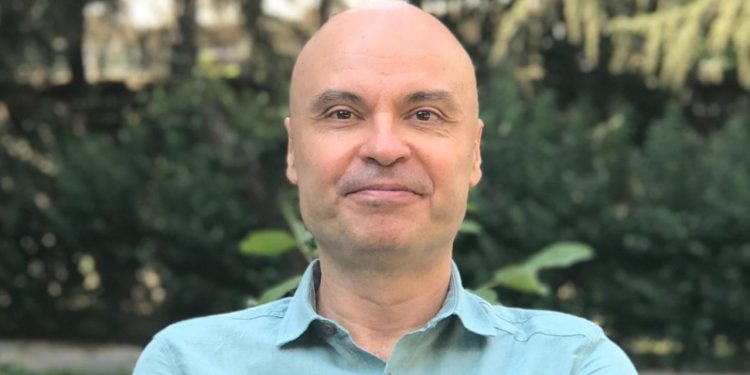 Boğaziçi profesörü Cem Say'dan bilgisi dışında açılan ilana tepki: Dünyada böyle bir akademik usul yok