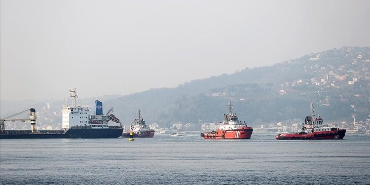 Boğazlardan geçişlere yarından itibaren zam geliyor