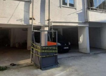 Bursa’da seyyar asansörün halatı koptu: 2 ölü, 2 yaralı