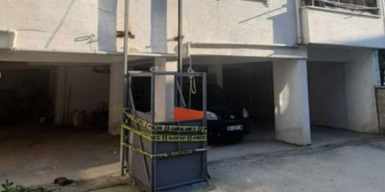 Bursa’da seyyar asansörün halatı koptu: 2 ölü, 2 yaralı