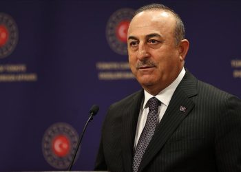 Çavuşoğlu'ndan İsveç'e mesaj: Somut adım atın, diğer hususlar hallolur