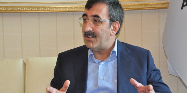 Cevdet Yılmaz kimdir, nereli?