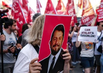 Gezi davasının tutuklu sanıklarından avukat Can Atalay, 14 Mayıs seçimlerinde Türkiye İşçi Partisi’nden (TİP) milletvekili seçildi ancak henüz hapisten çıkmadı.