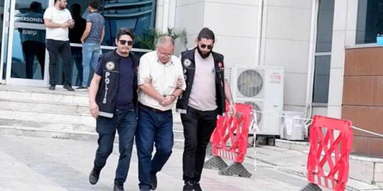 Cezaevine uyuşturucu sokmaya çalışan avukat tutuklandı