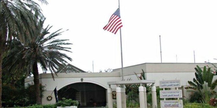 Cidde'deki ABD konsolosluğu önünde silahlı çatışma: İki kişi öldü