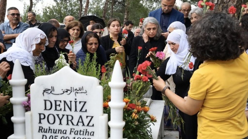 Deniz Poyraz anıldı: Özgür bir ülkeyi yaratana kadar mücadelemiz sürecek