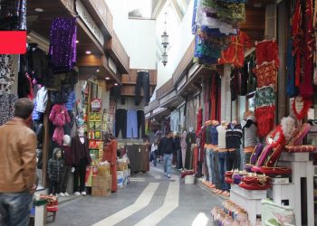Deprem kredi desteği Diyarbakır’da kesildi, Esnaf: Öküz öldü ortaklık bitti