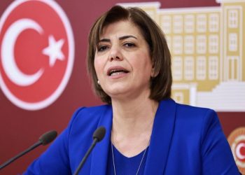 Depremzedelere kesilen yüklü faturalar Meclis gündemine taşındı