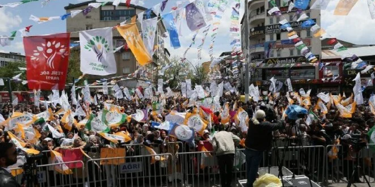 Dicle Anter seçim sonuçlarını değerlendirdi: "HDP yüzde 13'ten 8'e düşmenin nedenlerini halka açıklamalı"
