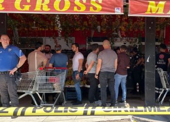 Diyarbakır’da mahalle bekçisi, arazi kavgasında silahını çekti; 2 ölü