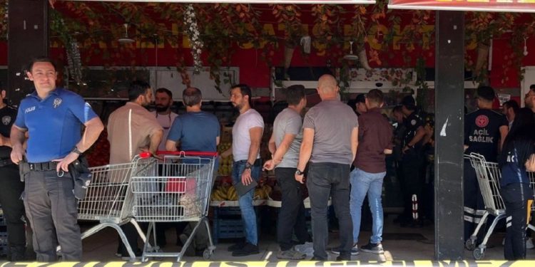 Diyarbakır’da mahalle bekçisi, arazi kavgasında silahını çekti; 2 ölü