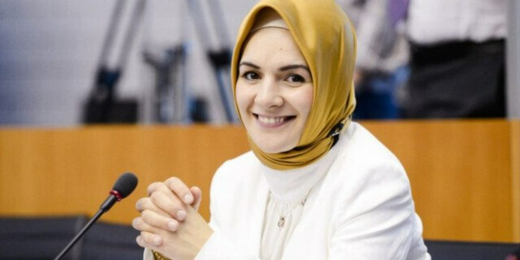 Düğününe Erdoğan katılmıştı: Belçikalı eski vekil, Türkiye'de bakan oldu