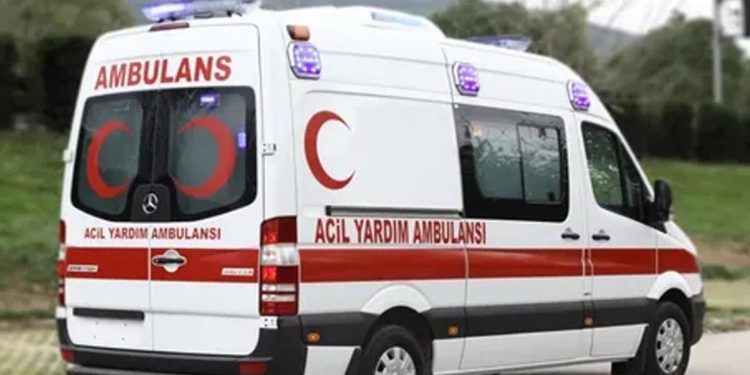 Düzce'de 15 mahkum zehirlenmesi şüphesiyle hastaneye kaldırıldı