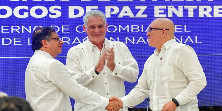 ELN ve Kolombiya hükümeti karşılıklı ateşkeste anlaştı