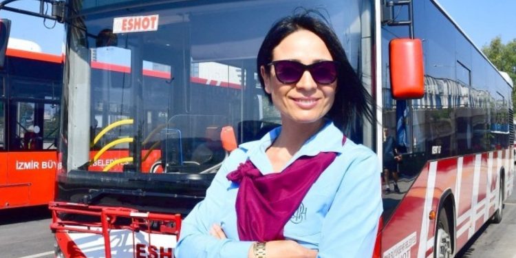 ESHOT anketi: Kadın şoförler güvende hissettiriyor