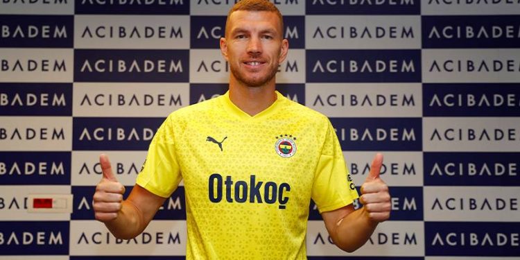 Edin Dzeko, sağlık kontrolünden geçti