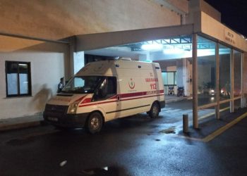 Edirne’de kuvvetli fırtına çatıda çalışan 5 işçiyi savurdu: 1’i ağır 3 yaralı