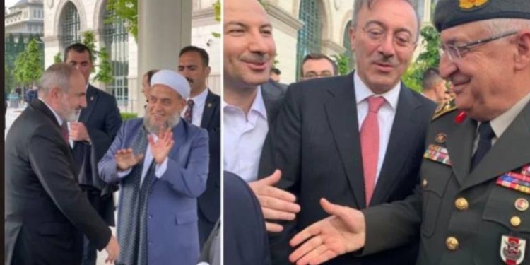 Erdoğan davet etti: Yasaklanan cemaatler saraydaki resmi törene katıldı