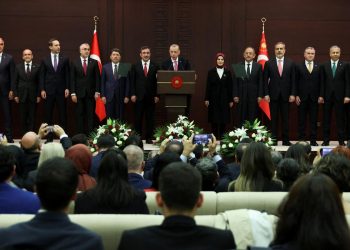 Erdoğan yeni kabine üyelerini açıkladı