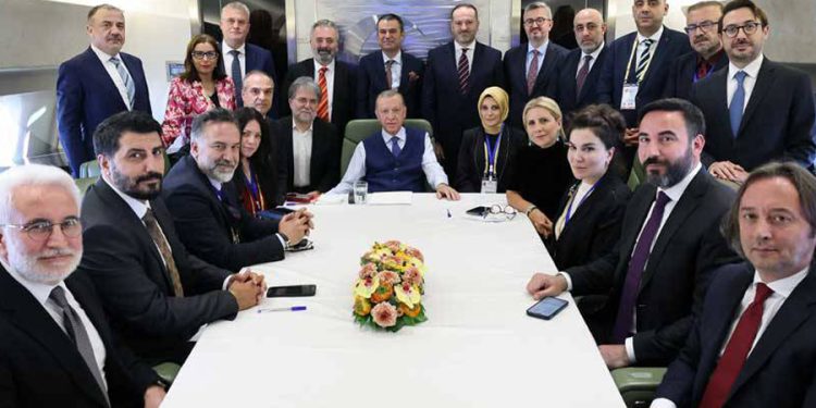 Erdoğan’dan faiz artırımına yeşil ışık: Ben burada aynıyım, ancak Bakanımızın adımlarını  kabullendik