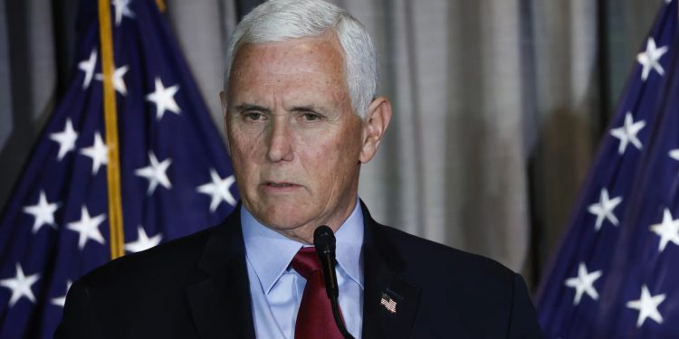 Eski ABD Başkan Yardımcısı Pence, 2024 seçimlerine adaylığını duyurmaya hazırlanıyor