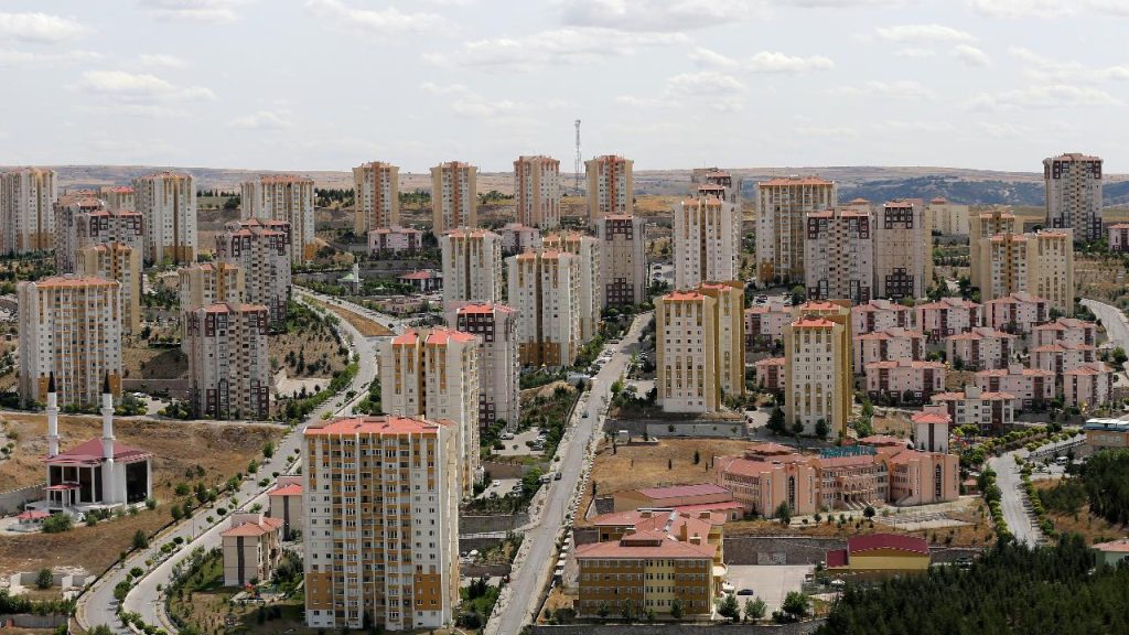 Ev sahiplerinin yeni oyunu: 2 Temmuz sonrasını bekliyorlar