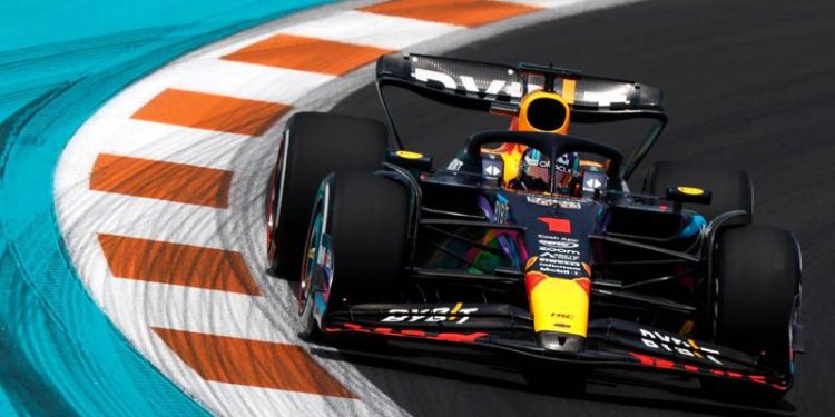 F1 İspanya Grand Prix'sinde zafer Max Verstappen'in