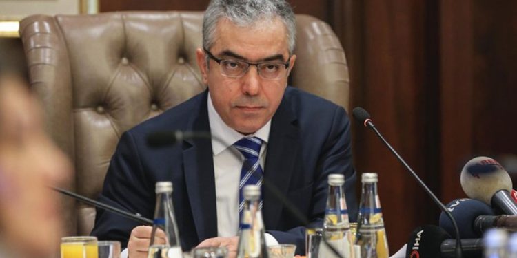 Fenerbahçe son 5 yılda sıradan bir takıma dönüştürülme stratejisiyle tasfiye sürecine sürüklendi