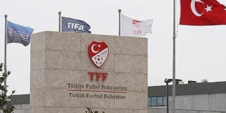 Fenerbahçe ve Başakşehir, PFDK’ye sevk edildi