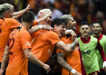 Süper Lig'de mutlu sona ulaşan Galatasaray'da gözler UEFA Şampiyonlar Ligi'ne çevrildi.