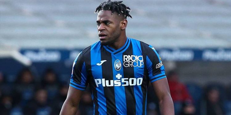 Galatasaray'ın forvette yeni hedefi Zapata; işte bonservis ve sözleşme detayı