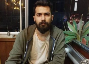 Gazeteci Ardıl Batmaz’ı darbeden polis memuru ‘basit yaralama’dan yargılanacak