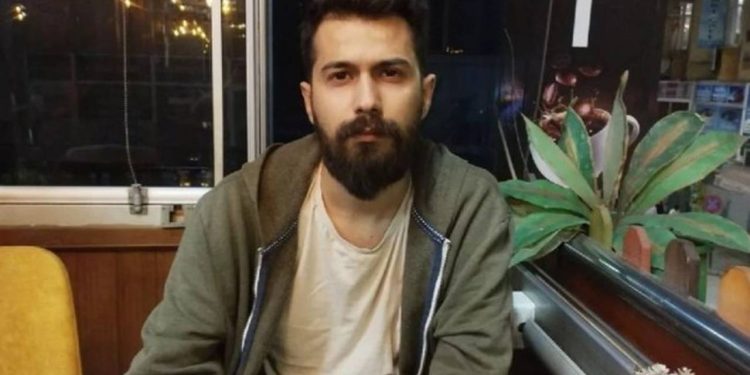 Gazeteci Ardıl Batmaz’ı darbeden polis memuru ‘basit yaralama’dan yargılanacak