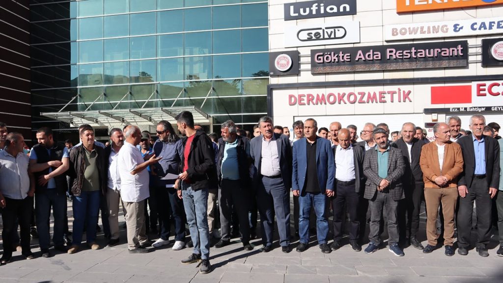 Gazeteci Aygül’e yönelik saldırı protesto edildi