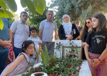 Gazeteci Mazlum Erenci mezarı başında anıldı