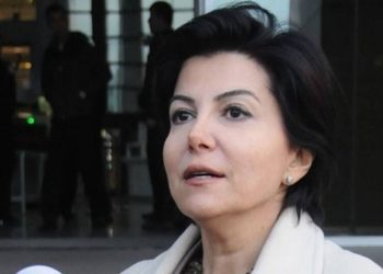 Gazeteci Sedef Kabaş’ın yargılandığı dava ertelendi