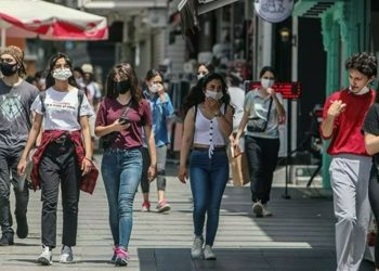 Gençlerin yüzde 63'ü Türkiye'den gitmek istiyor: En büyük gerekçe 'yaşam koşulları'