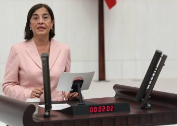 Gerçek Gündem’in “Okullarda imam protokolü” haberi Meclis gündeminde