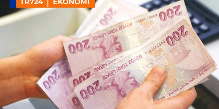 Gözler komisyona çevrildi; asgari ücret 11 bin lira olur mu?
