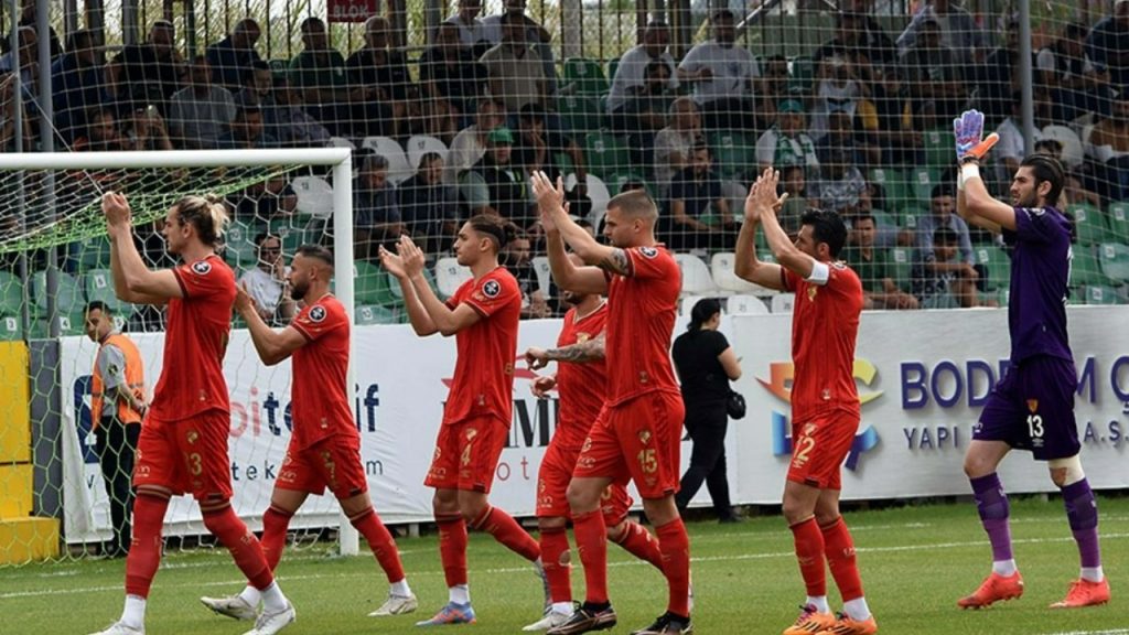 Göztepe kamp için İtalya'ya gidiyor