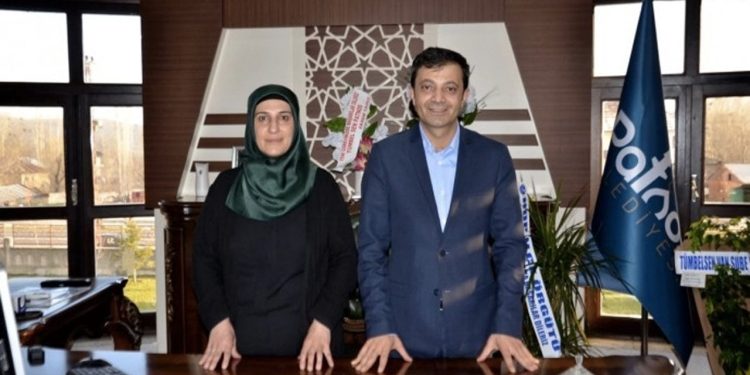 HDP'den Patnos Belediye Eşbaşkanları gözaltına alınmasına tepki: 'İrademize sahip çıkacağız'